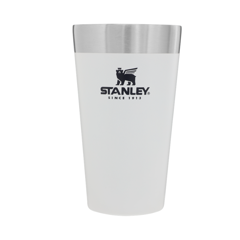 Este vaso Stanley es especial para tragos 🤩🍹pero también es apto para  todo tipo de bebidas frías o calientes 🙌🏼 Encontralos en todas…