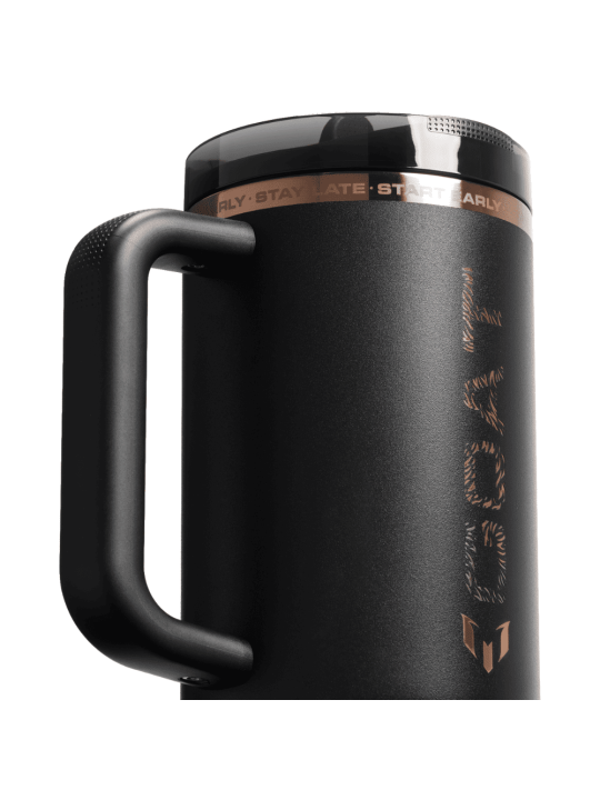 Termo Messi x Stanley 1913 Quencher® ProTour Flip Straw Tumbler Termo Messi x Stanley 1913 Quencher® ProTour Flip Straw Tumbler