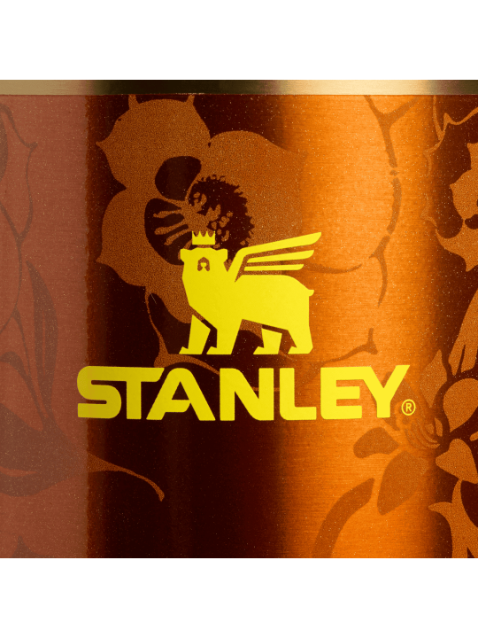Stanley 1913 x KAROL G Quencher® H2.0 Flowstate Tumbler